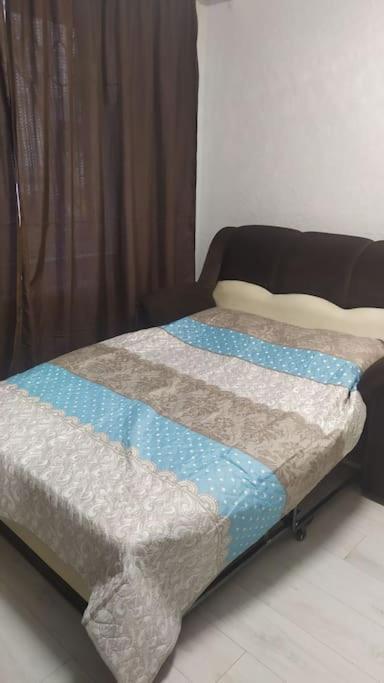 Studio apartment Κισινάου Εξωτερικό φωτογραφία